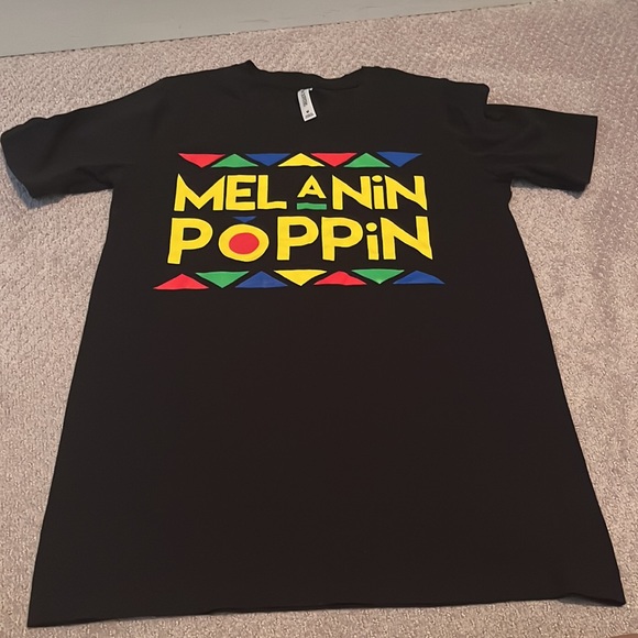 Melanin Poppin tshirt - Picture 2 of 3